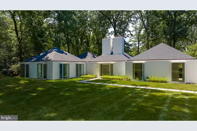 7710 Georgetown Pike, McLean, VA 22102 - Photo 1