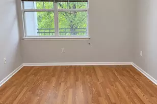 12958 Centre Park Cir, Herndon, VA 20171 - Photo 11