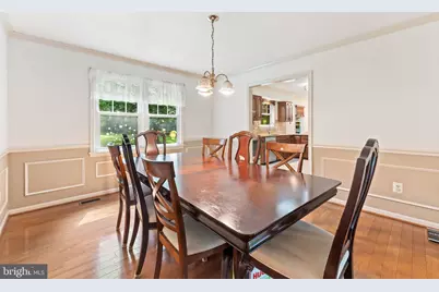 8000 Sandburg Court, Dunn Loring, VA 22027 - Photo 27