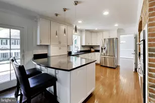 9425 Goldfield Ln, Burke, VA 22015 - Photo 17