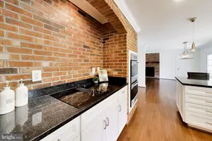 9425 Goldfield Ln, Burke, VA 22015 - Photo 19