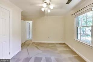 9425 Goldfield Ln, Burke, VA 22015 - Photo 55