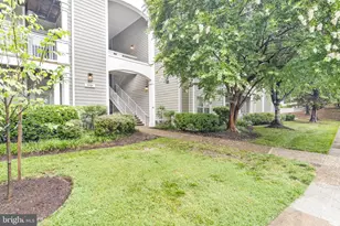 1701 Lake Shore Crest Dr, Reston, VA 20190 - Photo 3