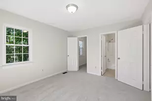 10851 Oak Green Ct, Burke, VA 22015 - Photo 21