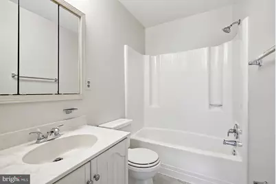 10851 Oak Green Court, Burke, VA 22015 - Photo 27