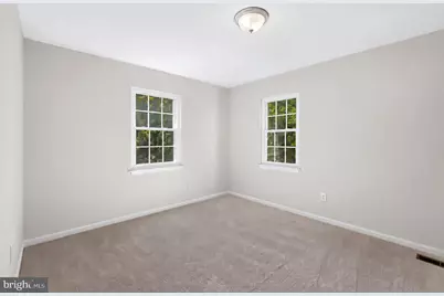 10851 Oak Green Court, Burke, VA 22015 - Photo 25
