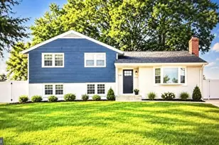 7110 Lanier St, Annandale, VA 22003 - Photo 1