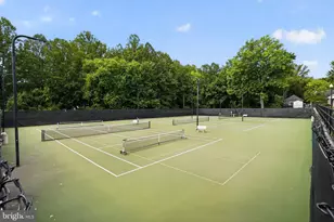 12160 Penderview Ln, Fairfax, VA 22033 - Photo 3