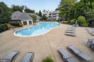 12160 Penderview Ln, Fairfax, VA 22033 - Photo 5
