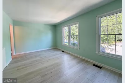 5406 New London Drive, Fairfax, VA 22032 - Photo 7
