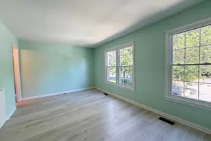5406 New London Park Dr, Fairfax, VA 22032 - Photo 7