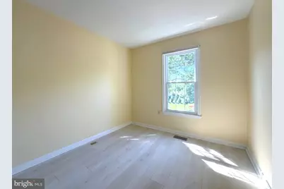 5406 New London Drive, Fairfax, VA 22032 - Photo 11