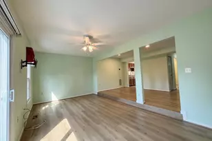 5406 New London Park Dr, Fairfax, VA 22032 - Photo 5