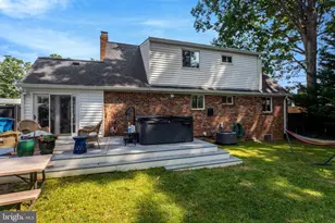 5510 Kings Park Dr, Springfield, VA 22151 - Photo 39