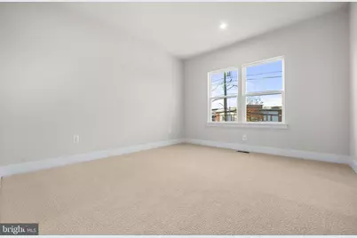 7505 Magarity Road, Falls Church, VA 22043 - Photo 37