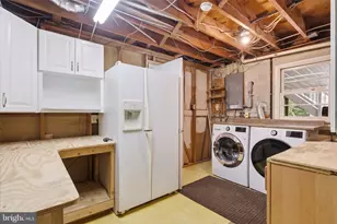 7113 Hadlow Ct, Springfield, VA 22152 - Photo 29