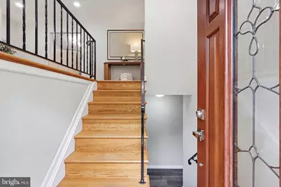 7113 Hadlow Court, Springfield, VA 22152 - Photo 3