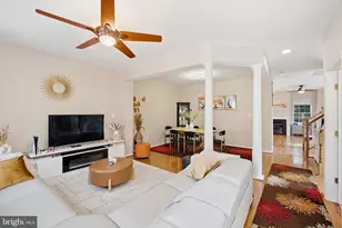 8561 Wyngate Manor Ct, Alexandria, VA 22309 - Photo 9