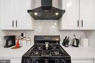 8561 Wyngate Manor Ct, Alexandria, VA 22309 - Photo 21