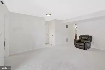 5185 Ballycastle Circle, Alexandria, VA 22315 - Photo 35