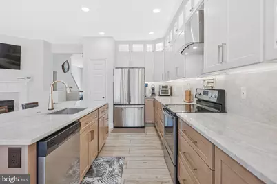 5185 Ballycastle Circle, Alexandria, VA 22315 - Photo 17