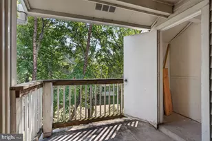 12160 Penderview Terrace, Fairfax, VA 22033 - Photo 15