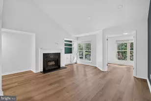 12160 Penderview Terrace, Fairfax, VA 22033 - Photo 3