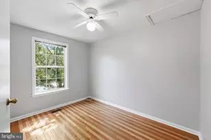 6008 Havener House Way, Centreville, VA 20120 - Photo 15