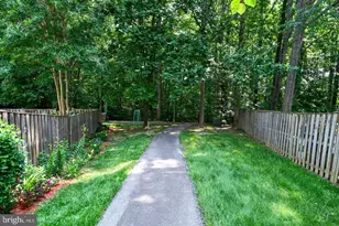 8335 Windfall Rd, Springfield, VA 22153 - Photo 33