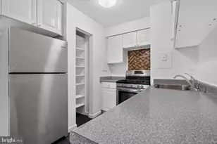 7753 Patriot Dr, Annandale, VA 22003 - Photo 11