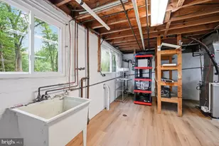 8608 Parliament Dr, Springfield, VA 22151 - Photo 31