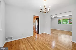 8608 Parliament Dr, Springfield, VA 22151 - Photo 17