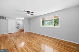 8608 Parliament Dr, Springfield, VA 22151 - Photo 7