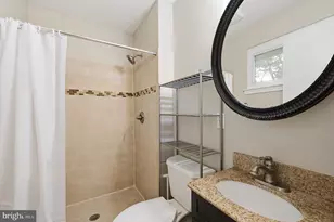 8608 Parliament Dr, Springfield, VA 22151 - Photo 27