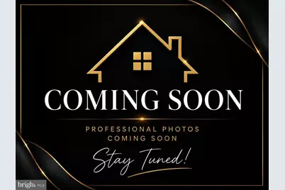 111 Center Street N #B-102, Vienna, VA 22180 - Photo 1
