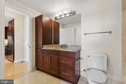 8220 Crestwood Heights Drive #1102, McLean, VA 22102 - Photo 3