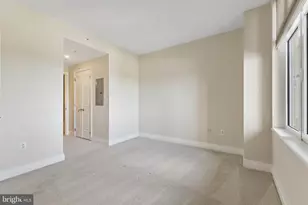 8220 Crestwood Heights Dr, McLean, VA 22102 - Photo 15