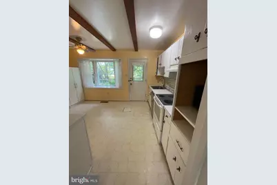 [Address not provided], Vienna, VA 22182 - Photo 5
