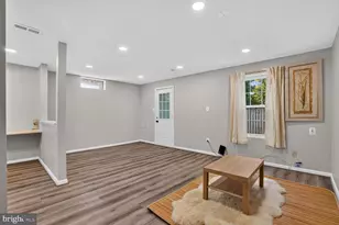 5851 Waterdale, Centreville, VA 20121 - Photo 25