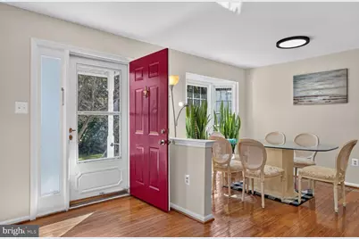 5851 Waterdale, Centreville, VA 20121 - Photo 3