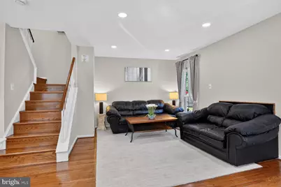 5851 Waterdale, Centreville, VA 20121 - Photo 9