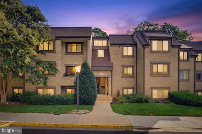 1657 Parkcrest Circle #201, Reston, VA 20190 - Photo 1
