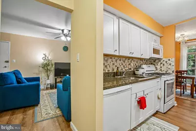 3352 Woodburn Road #21, Annandale, VA 22003 - Photo 13