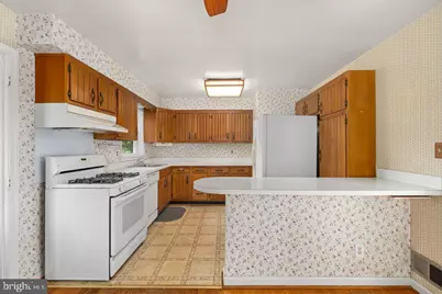 2510 Dawn Drive, Alexandria, VA 22306 - Photo 7