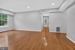 7621 Tremayne Pl, McLean, VA 22102 - Photo 9