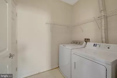 11575 Cavalier Landing Court #301, Fairfax, VA 22030 - Photo 7