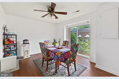 3743 Persimmon Circle, Fairfax, VA 22031 - Photo 11