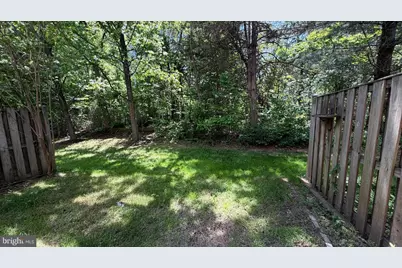 13643 Saint Johns Wood Place, Herndon, VA 20171 - Photo 11