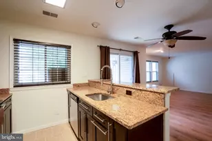 12887 Grays Pointe Rd, Fairfax, VA 22033 - Photo 13