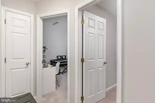 9626 Eaton Woods Pl, Lorton, VA 22079 - Photo 33